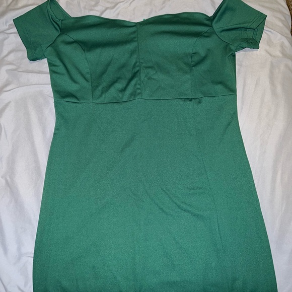 Beautiful long night dress - Picture 1 of 2